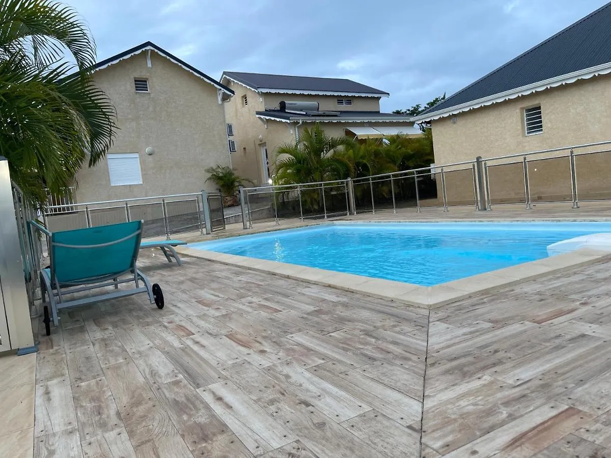 Les Villas Sarah Le Moule